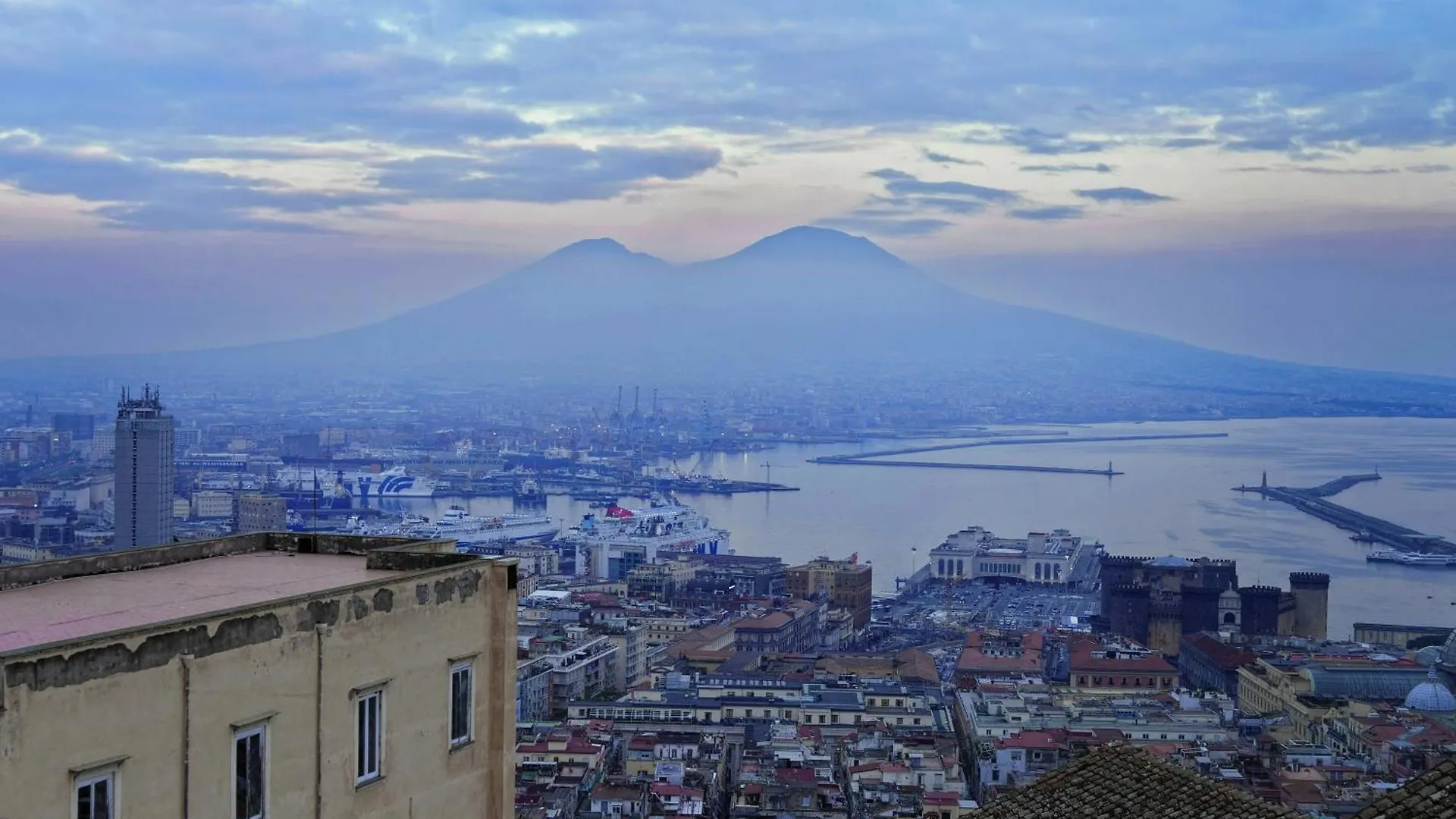 Home Smart Rent Appartamento Nei Pressi Di Via Toledo 2 Camere Da Letto Naples 0*,
